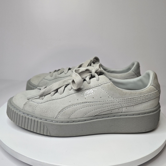 ⭐️40% Off⭐️ Puma Basket in Grigio Chiaro (Light Grey) Platform Sneakers - Picture 7 of 13